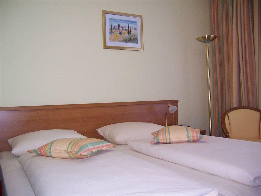 Europarkhotel International Hotel